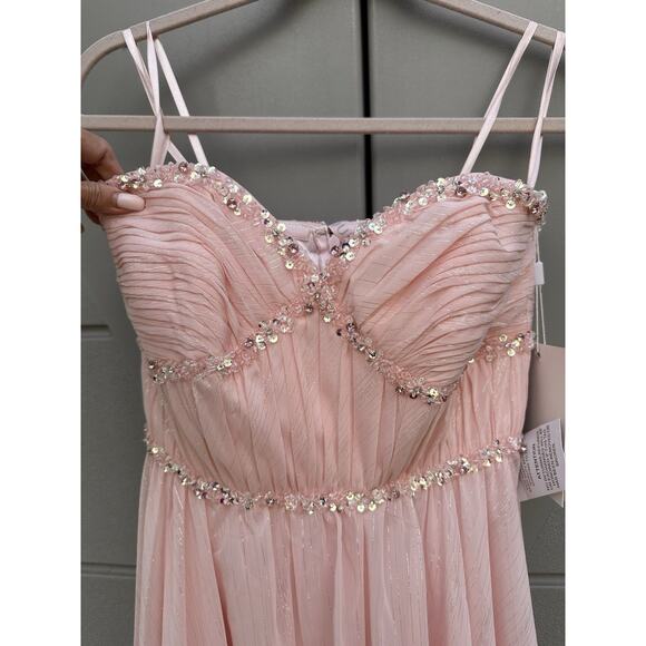 Mac Duggal Strapless Beaded Ruffle High Low Prom Gown in Ice Pink Sz 4 Princess - Picture 8 of 16